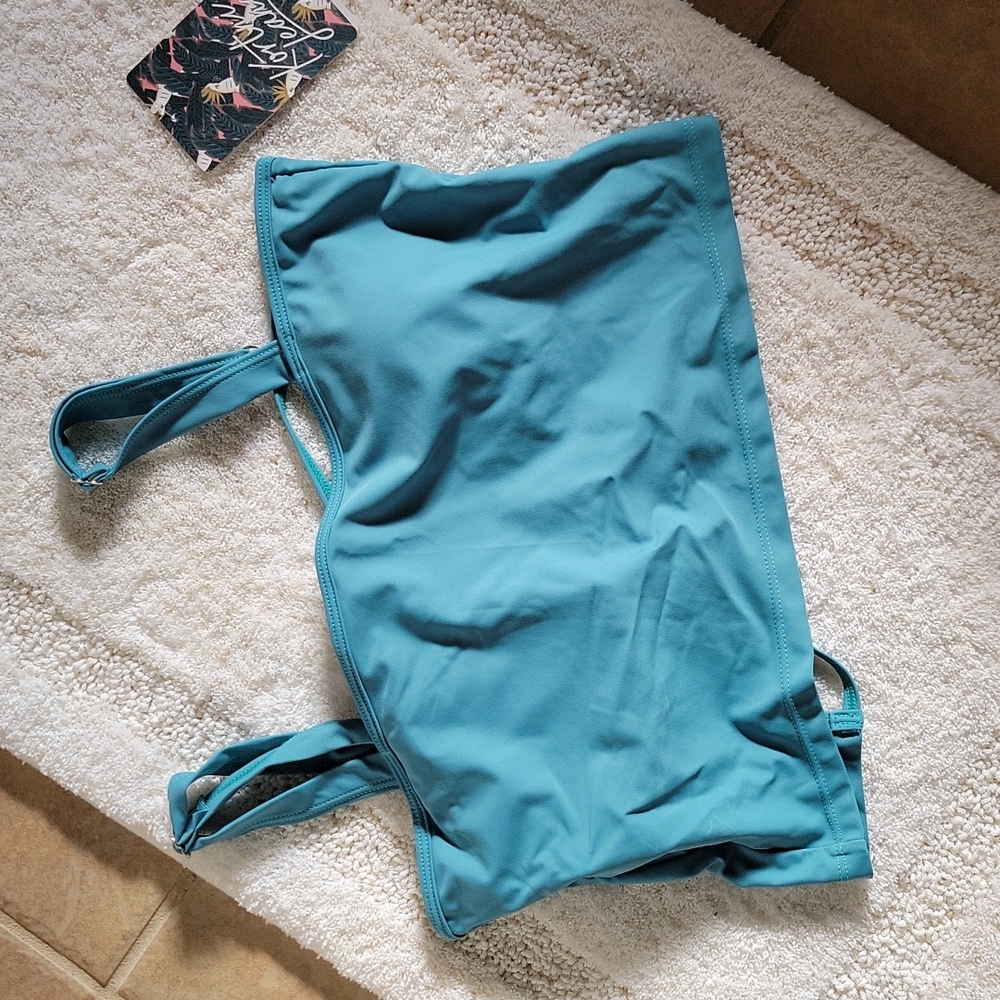 KORTNI JEANE: Caribbean Blue Latterback NWT - Picture 1 of 5